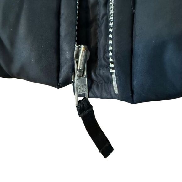 Gap Quilted Down Vest Womens Small Black Puffer Zip Warm Goose Filled - Picture 8 of 9